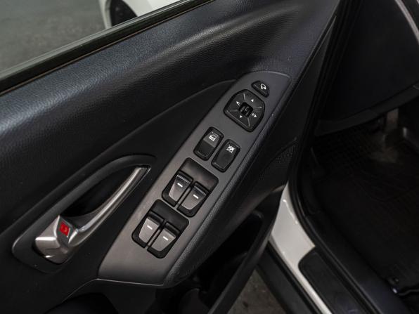 Hyundai ix35 I с пробегом 2013 года, цена 1 299 000 рублей, 154126 км, внедорожник, Автокод Объявления