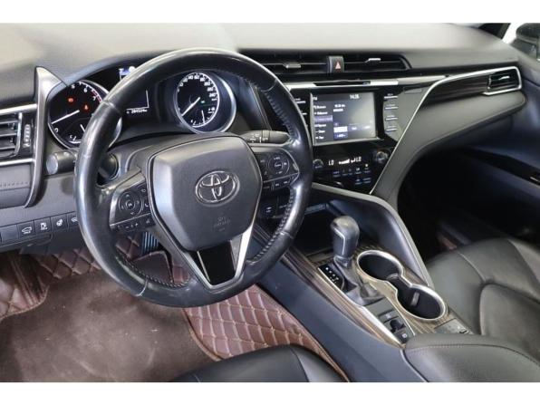 Toyota Camry VIII (XV70) с пробегом 2019 года, цена 2 219 000 рублей, 284520 км, седан, Автокод Объявления