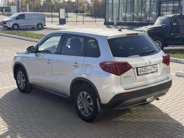 Suzuki Vitara II Рестайлинг с пробегом 2020 года, цена 1 830 000 рублей, 110330 км, внедорожник, Автокод Объявления