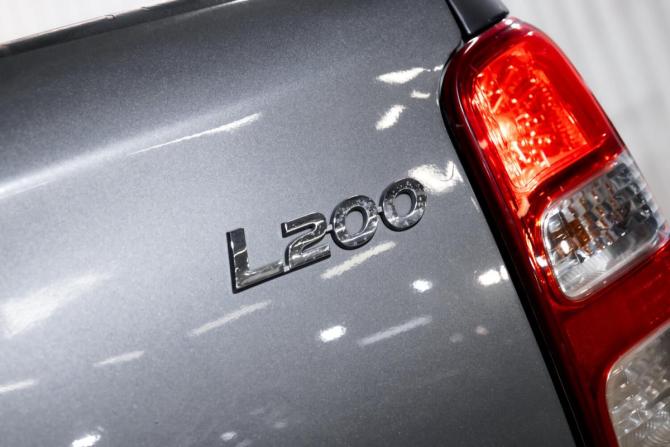Mitsubishi L200 V с пробегом 2016 года, цена 1 820 000 рублей, 158429 км, пикап, Автокод Объявления
