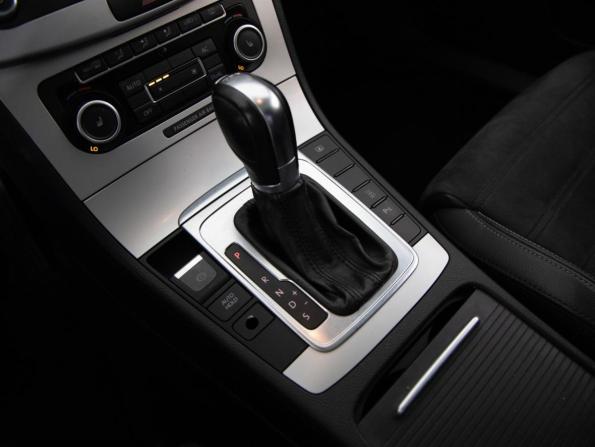 Volkswagen Passat CC I с пробегом 2010 года, цена 999 000 рублей, 244317 км, седан, Автокод Объявления
