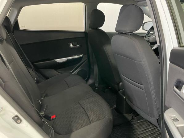 Kia Rio III с пробегом 2014 года, цена 1 050 000 рублей, 88107 км, хэтчбек, Автокод Объявления