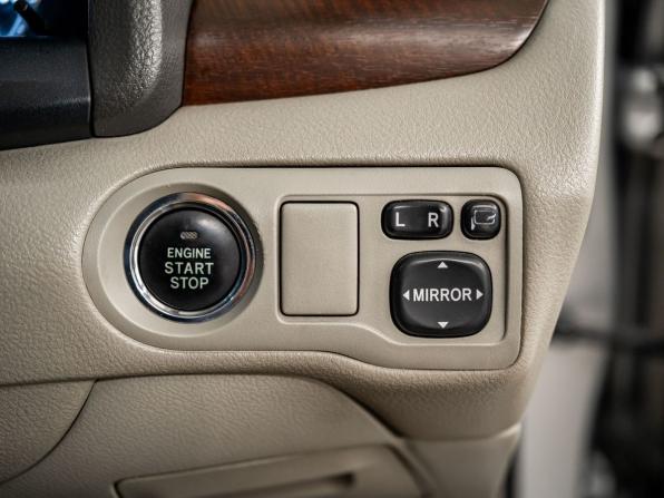Toyota Premio II (T26) Рестайлинг с пробегом 2011 года, цена 1 100 000 рублей, 184047 км, седан, Автокод Объявления