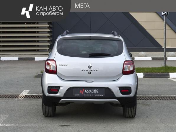 Renault Sandero II с пробегом 2016 года, цена 774 000 рублей, 193470 км, хэтчбек, Автокод Объявления
