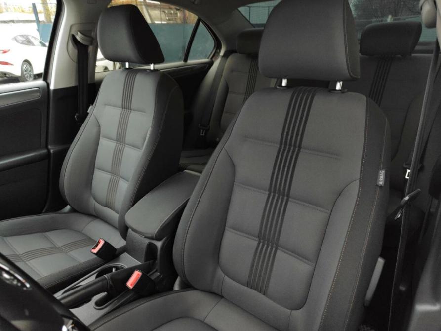 Volkswagen Jetta VI Рестайлинг Санкт-Петербург  - изображение 14