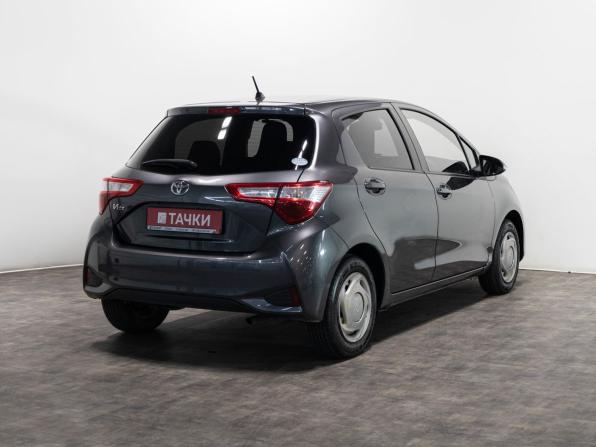 Toyota Vitz III (XP130) Рестайлинг 2 с пробегом 2018 года, цена 945 000 рублей, 90436 км, хэтчбек, Автокод Объявления