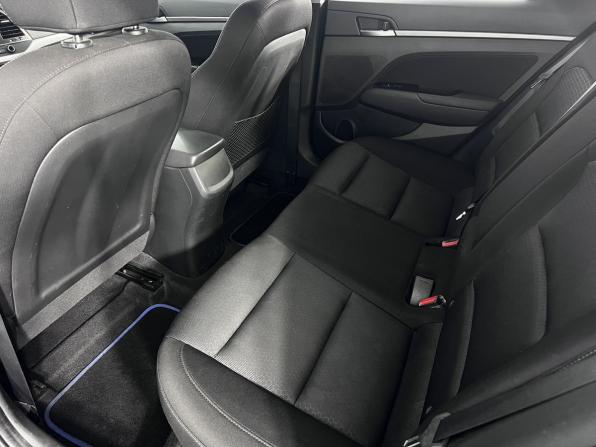 Hyundai Elantra VI (AD) с пробегом 2017 года, цена 1 699 000 рублей, 90133 км, седан, Автокод Объявления