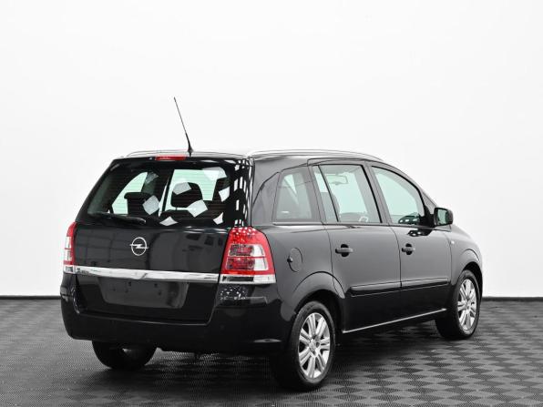 Opel Zafira B Рестайлинг с пробегом 2012 года, цена 799 000 рублей, 228000 км, компактвэн, Автокод Объявления