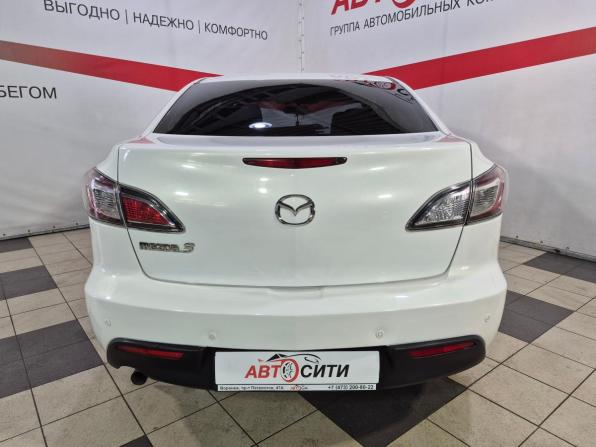 Mazda 3 II (BL) Рестайлинг с пробегом 2011 года, цена 790 000 рублей, 210368 км, седан, Автокод Объявления