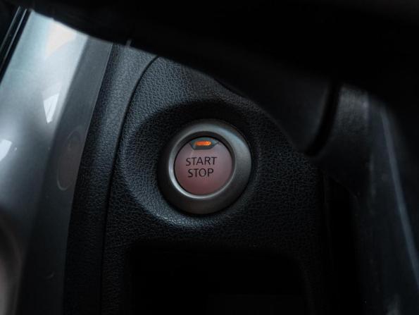 Nissan Note II Рестайлинг с пробегом 2017 года, цена 1 141 700 рублей, 160221 км, хэтчбек, Автокод Объявления