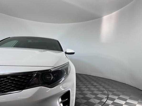 Kia Optima IV с пробегом 2017 года, цена 1 799 000 рублей, 90000 км, седан, Автокод Объявления