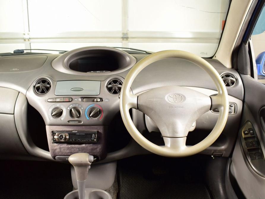 Toyota Vitz I (P10) Кемерово  - изображение 8
