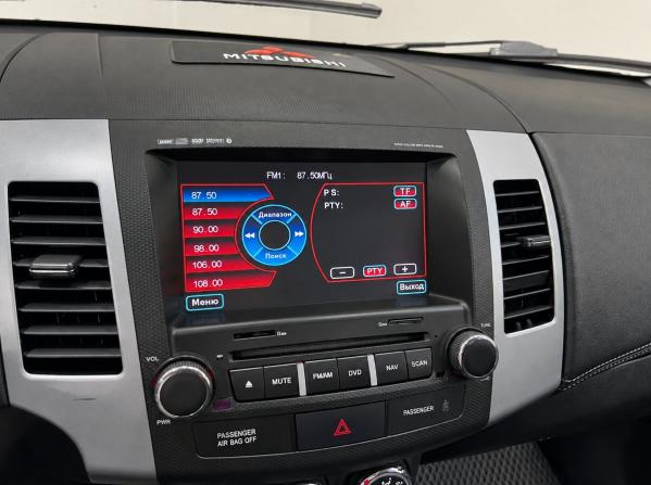 Mitsubishi Outlander II Рестайлинг с пробегом 2012 года, цена 1 295 500 рублей, 251108 км, внедорожник, Автокод Объявления