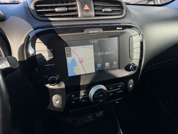 Kia Soul II Рестайлинг с пробегом 2019 года, цена 1 620 000 рублей, 78000 км, хэтчбек, Автокод Объявления