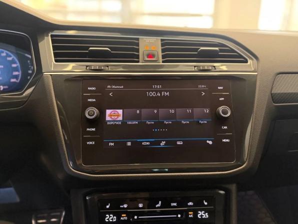 Volkswagen Tiguan II Рестайлинг с пробегом 2020 года, цена 3 642 000 рублей, 177908 км, внедорожник, Автокод Объявления