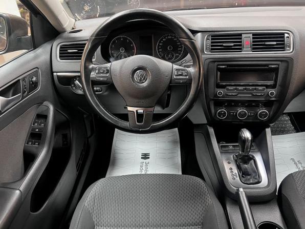 Volkswagen Jetta VI с пробегом 2012 года, цена 1 295 000 рублей, 141767 км, седан, Автокод Объявления