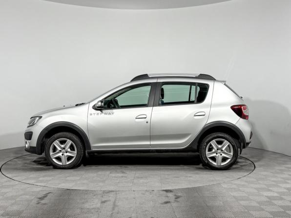Renault Sandero II с пробегом 2018 года, цена 1 100 000 рублей, 49000 км, хэтчбек, Автокод Объявления
