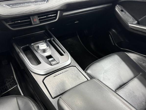 Haval Jolion I с пробегом 2022 года, цена 1 929 900 рублей, 64900 км, внедорожник, Автокод Объявления