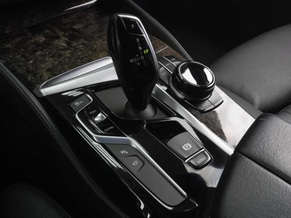 BMW 5 серии VII (G30/G31/G38) с пробегом 2019 года, цена 3 899 000 рублей, 62435 км, седан, Автокод Объявления