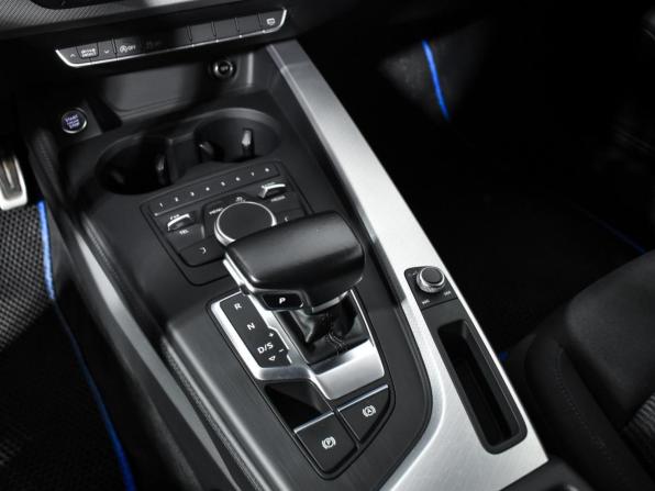 Audi A4 V (B9) с пробегом 2015 года, цена 2 019 700 рублей, 166485 км, седан, Автокод Объявления