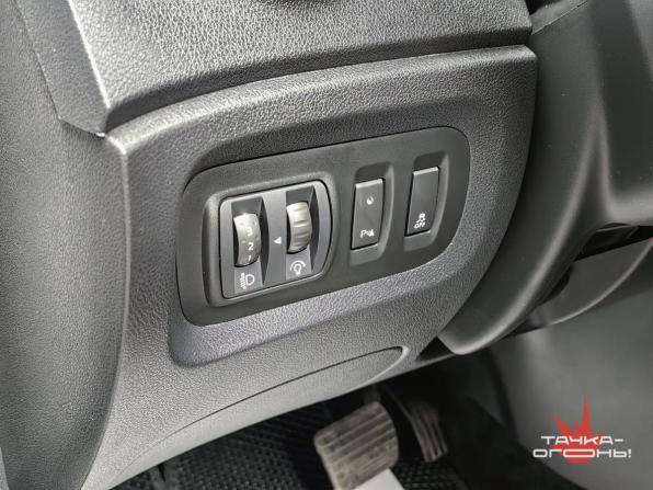 Renault Kaptur I с пробегом 2016 года, цена 1 528 000 рублей, 109200 км, внедорожник, Автокод Объявления