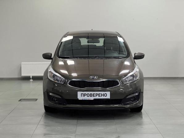 Kia Ceed II Рестайлинг с пробегом 2017 года, цена 1 550 000 рублей, 64605 км, хэтчбек, Автокод Объявления