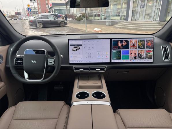 Новый Li Auto (Lixiang) L7 I Рестайлинг 2025 года, цена 8 327 000 рублей, внедорожник, Автокод Объявления