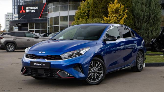 Kia Cerato IV Рестайлинг с пробегом 2022 года, цена 2 398 000 рублей, 66418 км, седан, Автокод Объявления