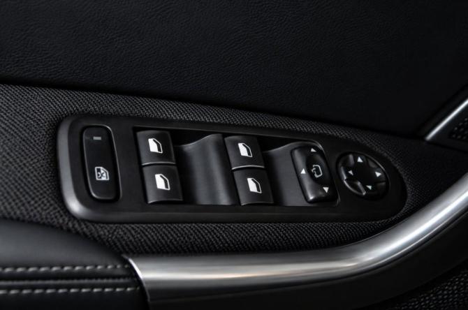 Peugeot 408 I с пробегом 2015 года, цена 719 000 рублей, 122000 км, седан, Автокод Объявления