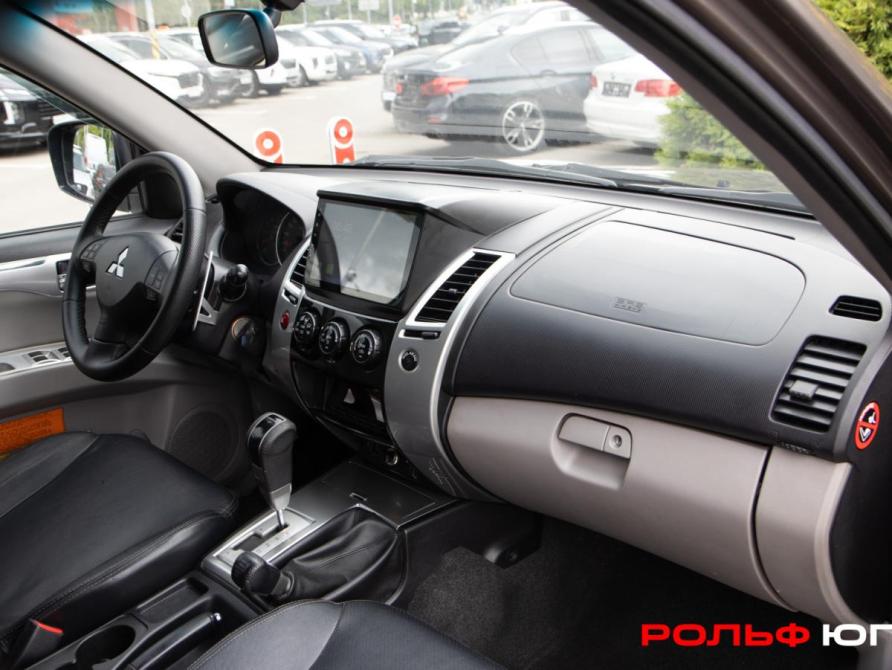 Mitsubishi Pajero Sport II Москва  - изображение 8