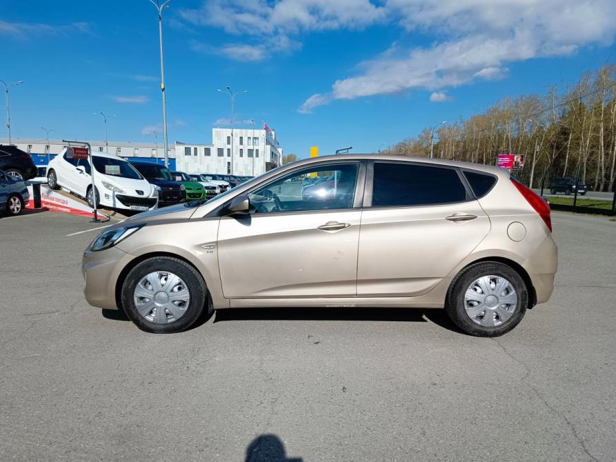 Hyundai Solaris I Тюмень  - изображение 3