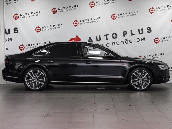 Audi A8 III (D4) Рестайлинг с пробегом 2015 года, цена 2 990 000 рублей, 327834 км, седан, Автокод Объявления