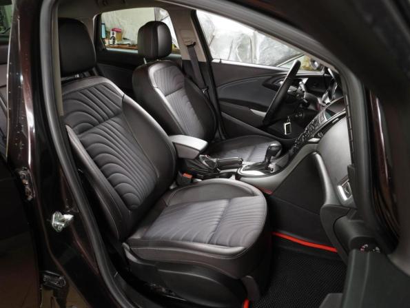 Opel Astra J Рестайлинг с пробегом 2014 года, цена 999 000 рублей, 131287 км, седан, Автокод Объявления