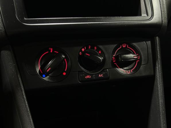Volkswagen Polo V Рестайлинг с пробегом 2016 года, цена 1 100 000 рублей, 126316 км, седан, Автокод Объявления
