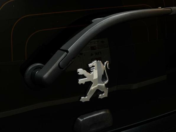 Peugeot 107 I Рестайлинг с пробегом 2010 года, цена 367 000 рублей, 141300 км, хэтчбек, Автокод Объявления