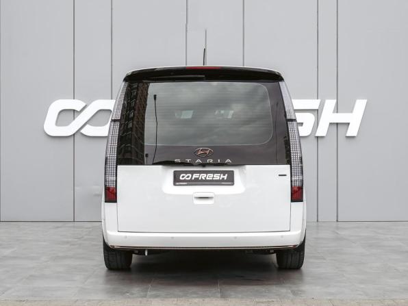 Hyundai Staria I с пробегом 2022 года, цена 4 970 000 рублей, 107340 км, минивэн, Автокод Объявления