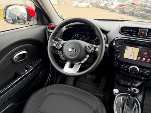 Kia Soul II Рестайлинг с пробегом 2018 года, цена 1 695 000 рублей, 108753 км, хэтчбек, Автокод Объявления