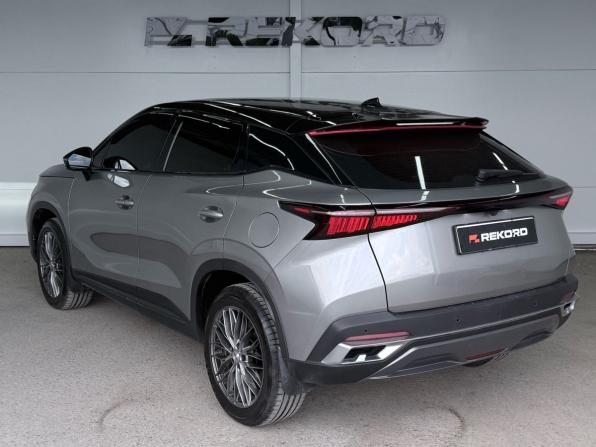 Omoda C5 I с пробегом 2023 года, цена 1 600 000 рублей, 41149 км, внедорожник, Автокод Объявления
