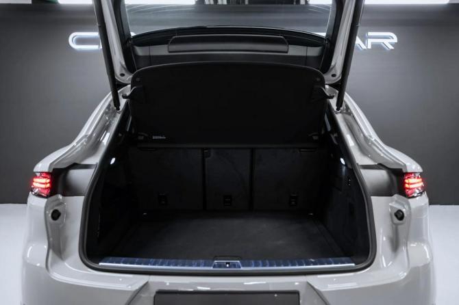 Новый Porsche Cayenne III Рестайлинг 2025 года, цена 22 700 000 рублей, внедорожник, Автокод Объявления