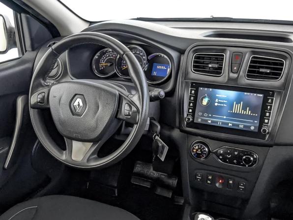 Renault Sandero II с пробегом 2015 года, цена 995 000 рублей, 50583 км, хэтчбек, Автокод Объявления