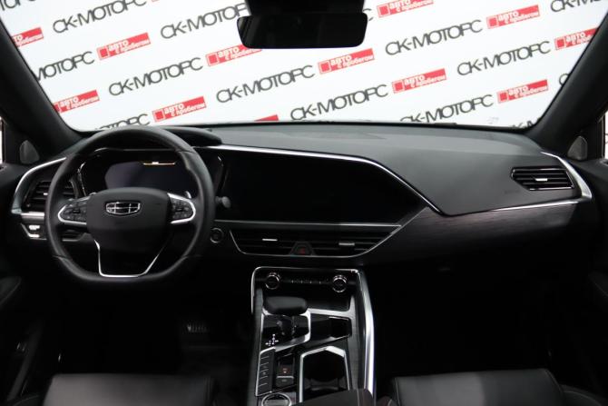 Geely Tugella I Рестайлинг с пробегом 2024 года, цена 3 195 950 рублей, 30579 км, внедорожник, Автокод Объявления