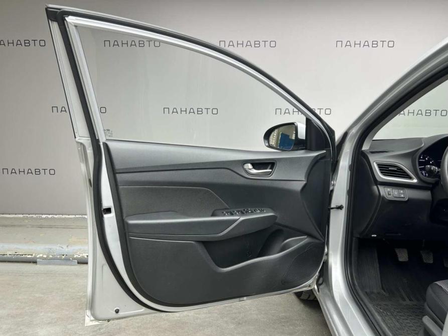 Hyundai Solaris II Москва  - изображение 7