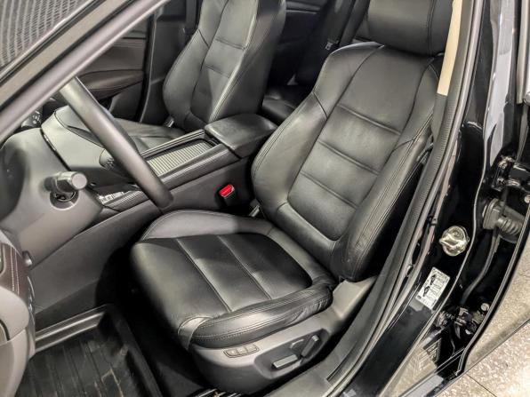 Mazda 6 III (GJ) Рестайлинг с пробегом 2015 года, цена 1 690 000 рублей, 162037 км, седан, Автокод Объявления