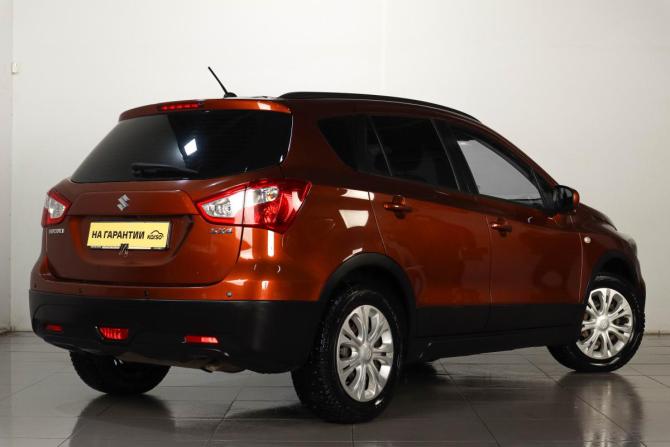 Suzuki SX4 II (S-Cross) Рестайлинг с пробегом 2018 года, цена 1 659 000 рублей, 102544 км, хэтчбек, Автокод Объявления