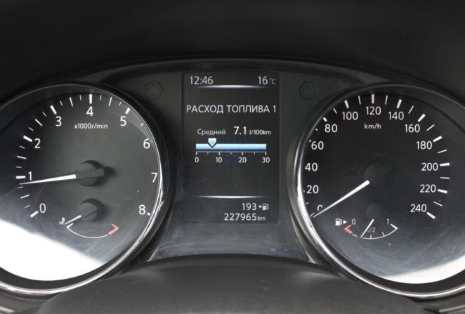 Nissan Qashqai II с пробегом 2014 года, цена 1 150 000 рублей, 227965 км, внедорожник, Автокод Объявления