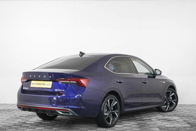Skoda Octavia IV (A8) с пробегом 2021 года, цена 2 249 000 рублей, 82000 км, лифтбек, Автокод Объявления