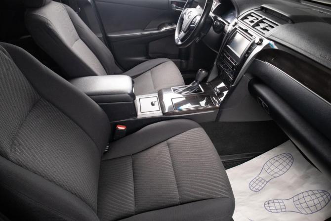 Toyota Camry VII (XV50) Рестайлинг 2 с пробегом 2018 года, цена 1 449 000 рублей, 299144 км, седан, Автокод Объявления