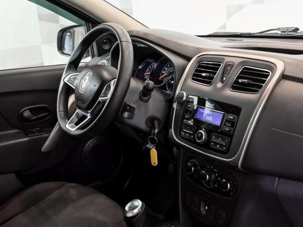 Renault Logan II Рестайлинг с пробегом 2021 года, цена 830 000 рублей, 158307 км, седан, Автокод Объявления