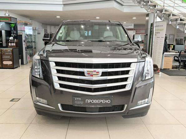 Cadillac Escalade IV с пробегом 2015 года, цена 3 950 000 рублей, 156868 км, внедорожник, Автокод Объявления