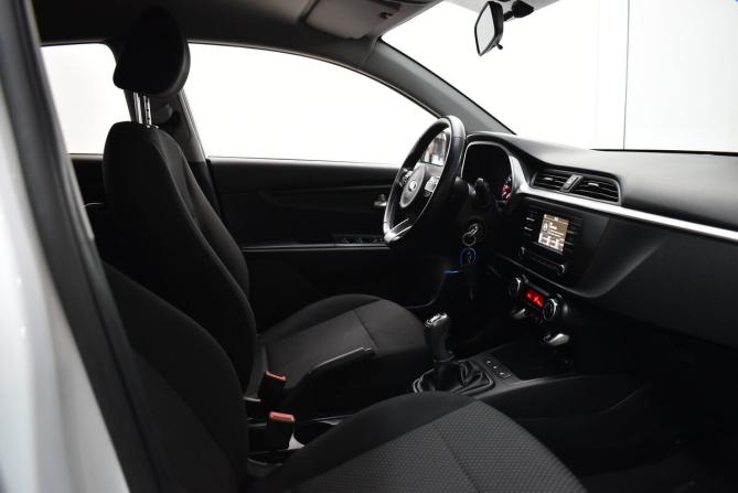 Kia Rio IV Рестайлинг с пробегом 2020 года, цена 1 325 000 рублей, 90788 км, седан, Автокод Объявления